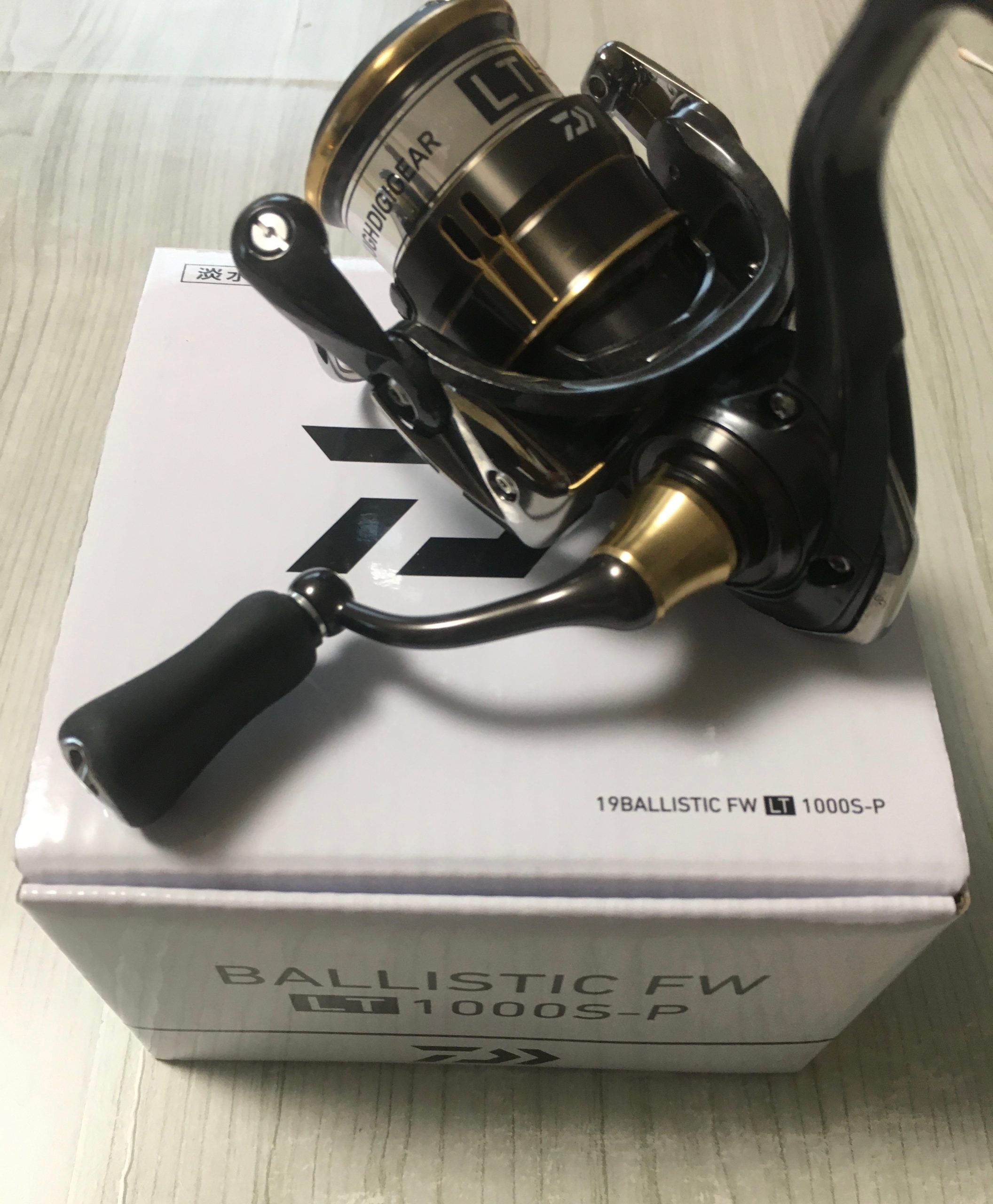 在庫あ即納 ダイワ(DAIWA) リール 21 プレッソ LT1000S-P：ビッグ