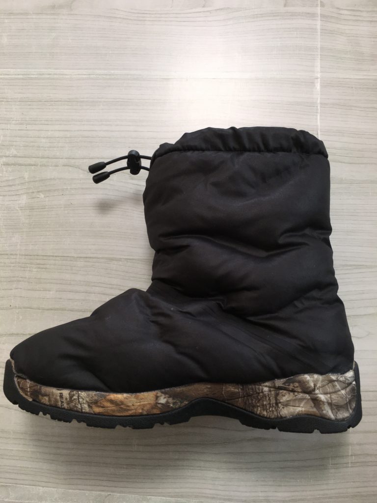 ワークマン 防寒ブーツ フーデッドジャケット パンツ ケベック コスパ 防水 機能性 ワークマン女子 ワークマンプラス