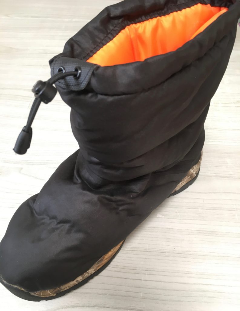 ワークマン 防寒ブーツ フーデッドジャケット パンツ ケベック コスパ 防水 機能性 ワークマン女子 ワークマンプラス